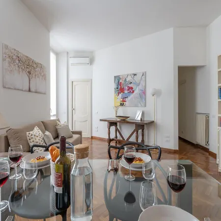 The Rent - Gorgeous Two-bedroom In Porta Nuova District Apartamento Milão